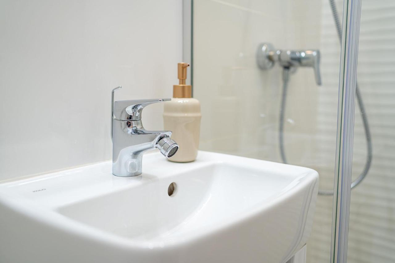 Style And View Bucharest City Center Aparthotel Экстерьер фото